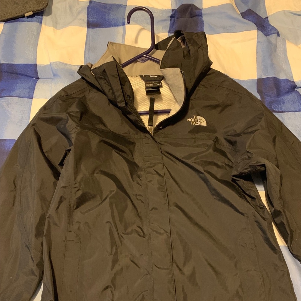 NWT North Face Resolve jacket
